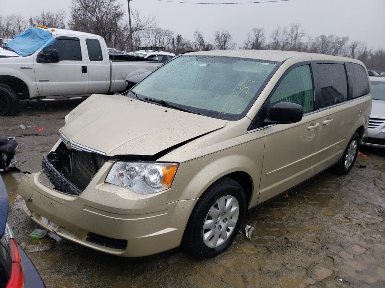 Photo 2 from auction – 2010 CHRYSLER TOWN & COU with VIN 2A4RR4DE6AR188146