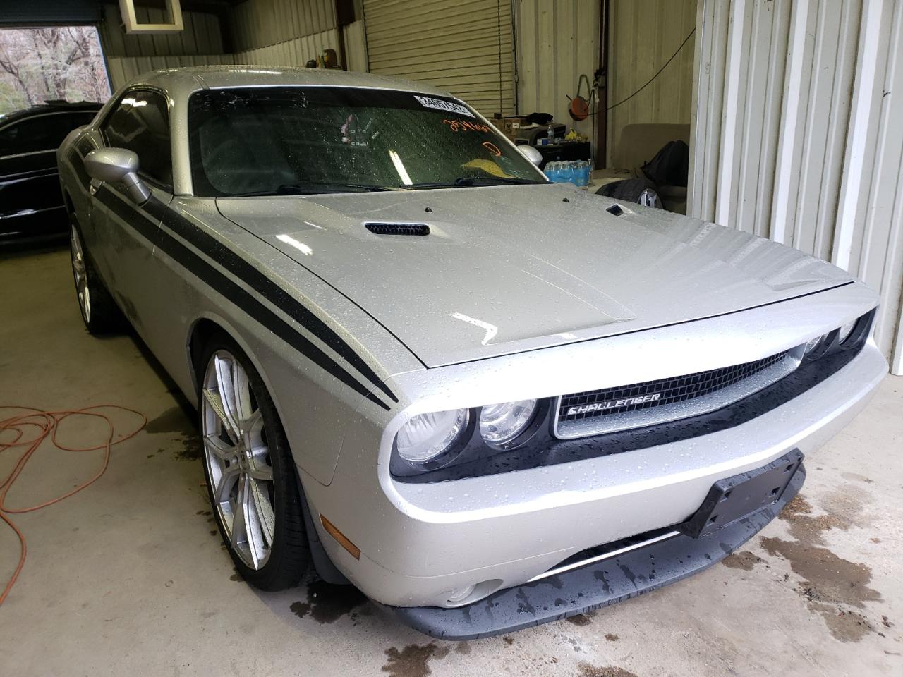DODGE CHALLENGER 2012 with VIN 2C3CDYAG1CH254669 - Photo from auction