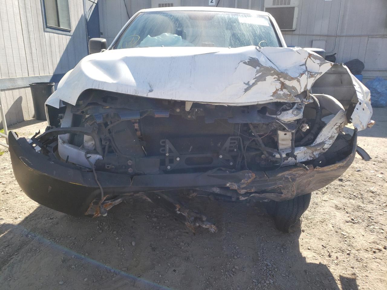 Photo 9 from auction – 2015 RAM 2500 ST with VIN 3C6TR4HT1FG585904