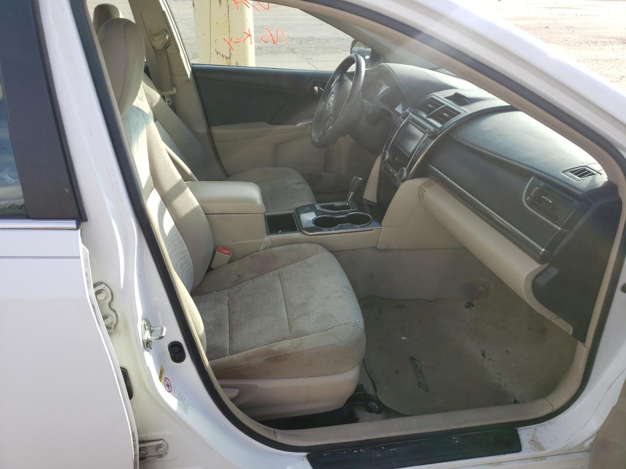 Photo 5 from auction – 2014 TOYOTA CAMRY HYBR with VIN 4T1BD1FK9EU100489