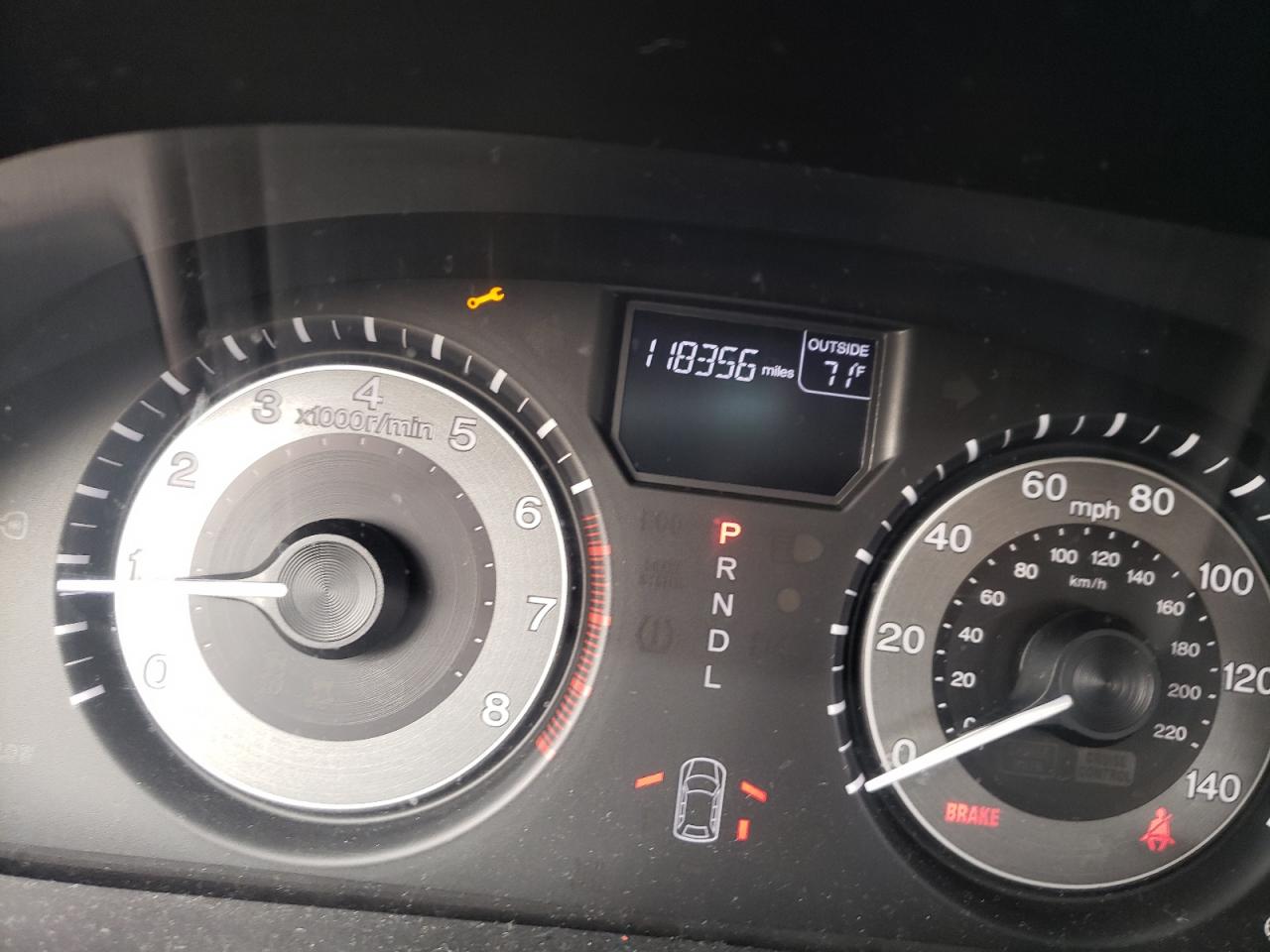 Photo 8 from auction – 2015 HONDA ODYSSEY EX with VIN 5FNRL5H64FB013235