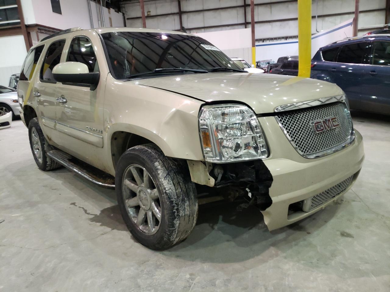 Photo 1 from auction – 2007 GMC YUKON DENA with VIN 1GKFK638X7J376173