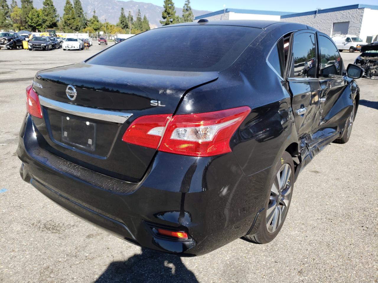 Photo 4 from auction – 2017 NISSAN SENTRA S with VIN 3N1AB7AP8HY231669