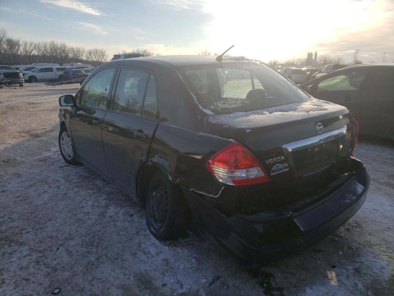 Photo 3 from auction – 2011 NISSAN VERSA S with VIN 3N1BC1AP2BL358694