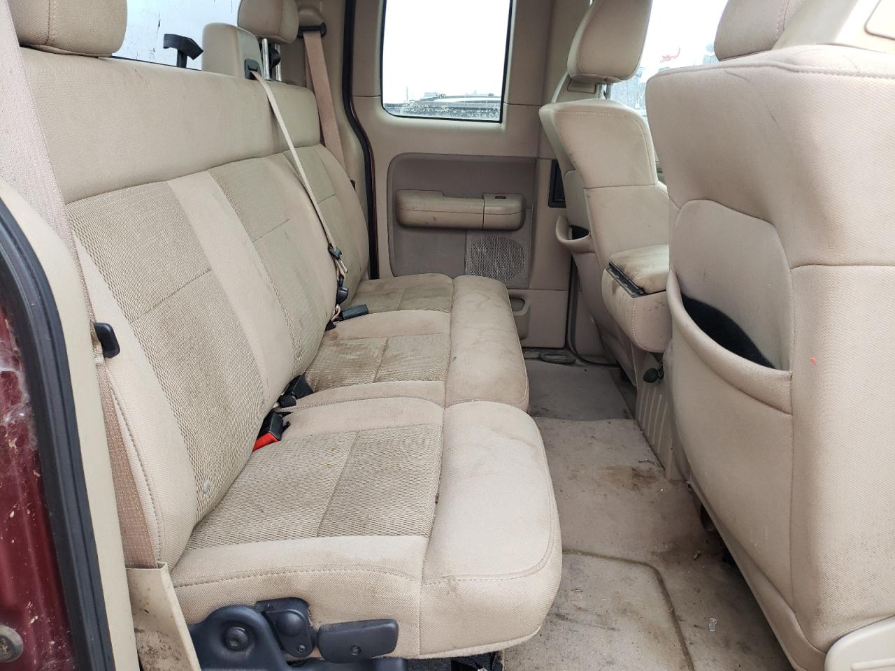 Photo 6 from auction – 2004 FORD F150 with VIN 1FTPX12514NC03044