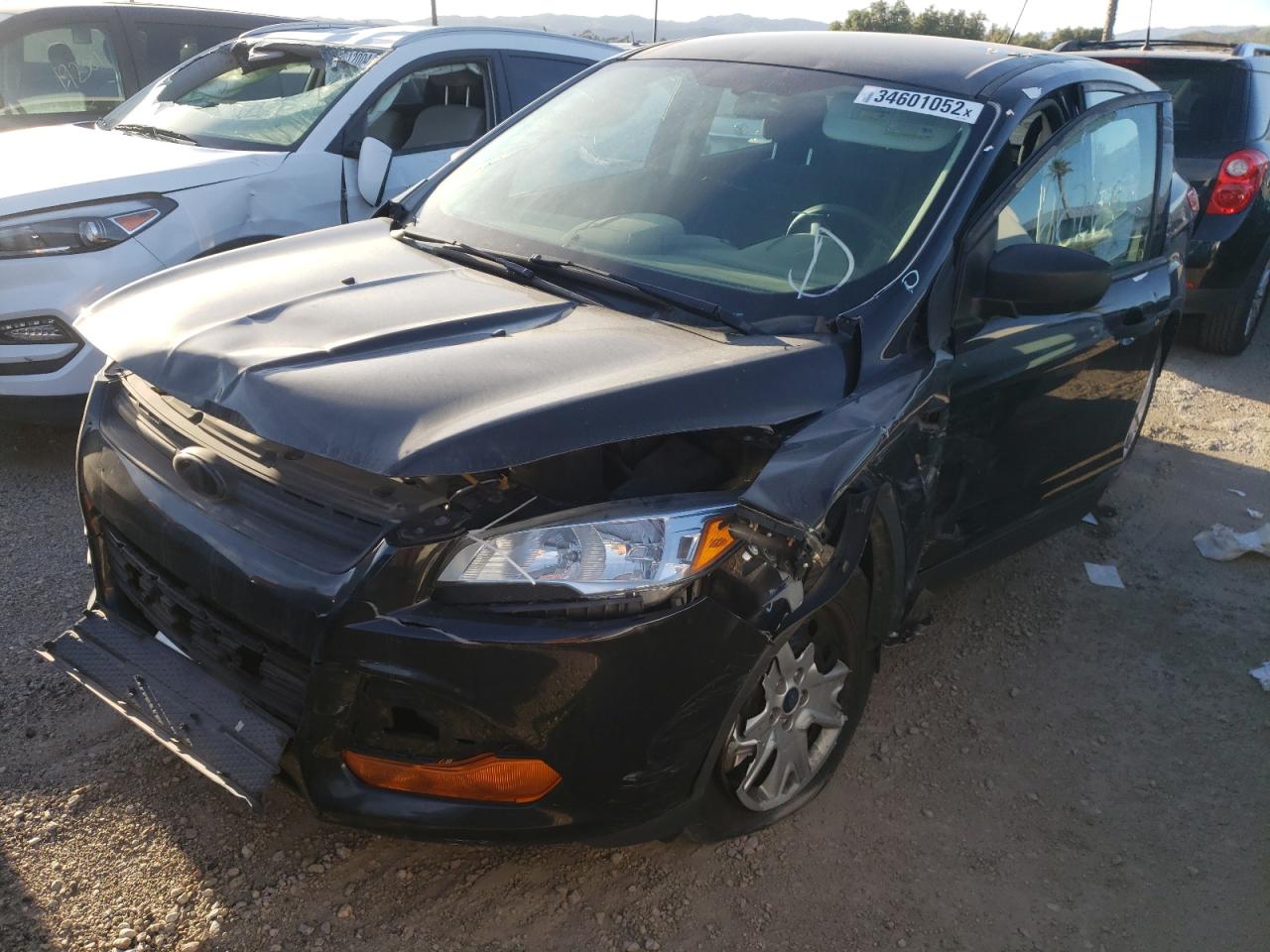صورة رقم 2 من المزاد - 2014 FORD ESCAPE S مع VIN 1FMCU0F78EUD78195