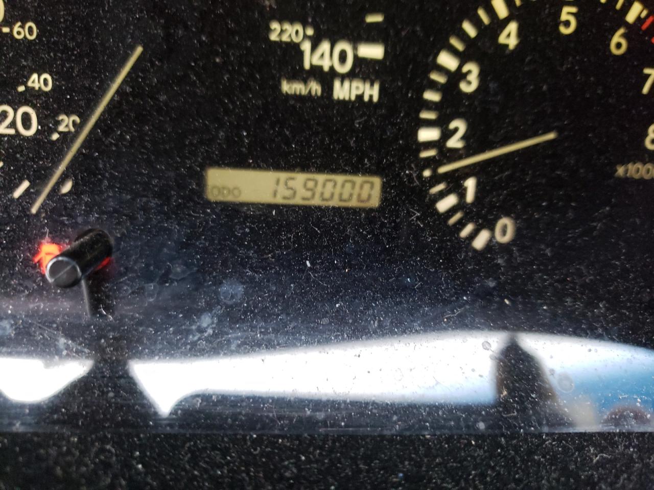 Photo 8 from auction – 2002 LEXUS RX 300 with VIN JTJGF10U920144135