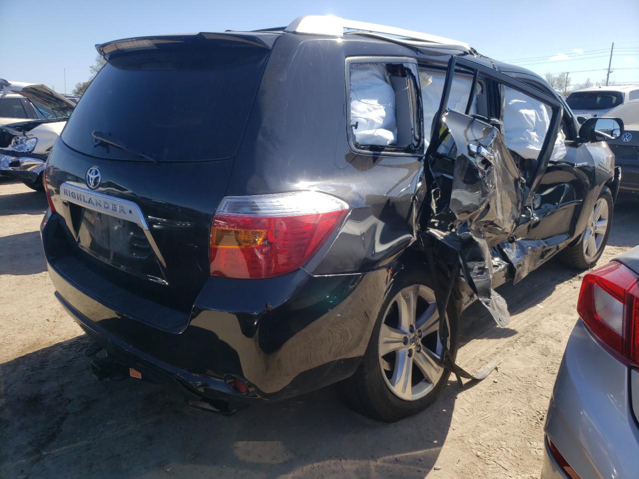 Photo 4 from auction – 2010 TOYOTA HIGHLANDER with VIN 5TDYK3EH5AS022300