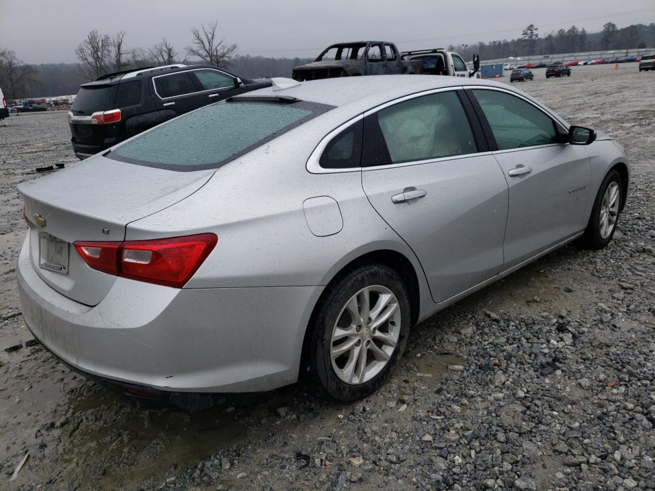 Photo 4 from auction – 2018 CHEVROLET MALIBU LT with VIN 1G1ZD5ST2JF177348