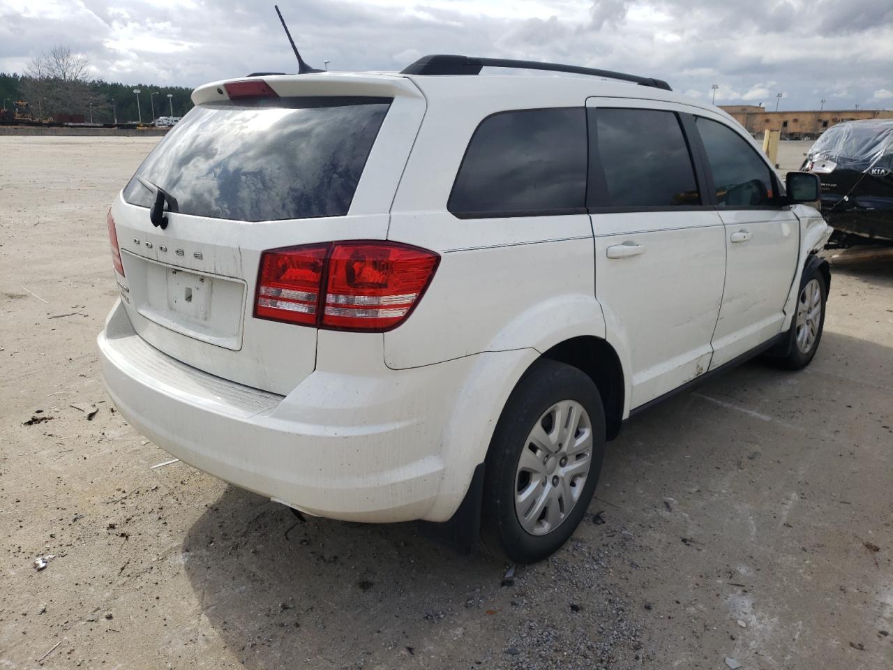 Photo 4 from auction – 2018 DODGE JOURNEY SE with VIN 3C4PDCABXJT447475