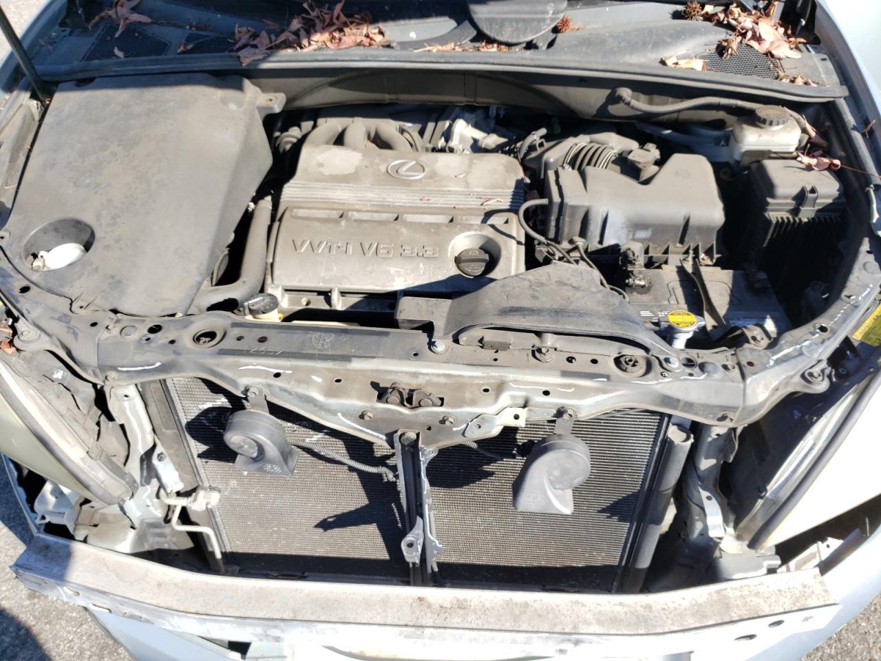 Photo 7 from auction – 2005 LEXUS RX 330 with VIN 2T2GA31U15C036545