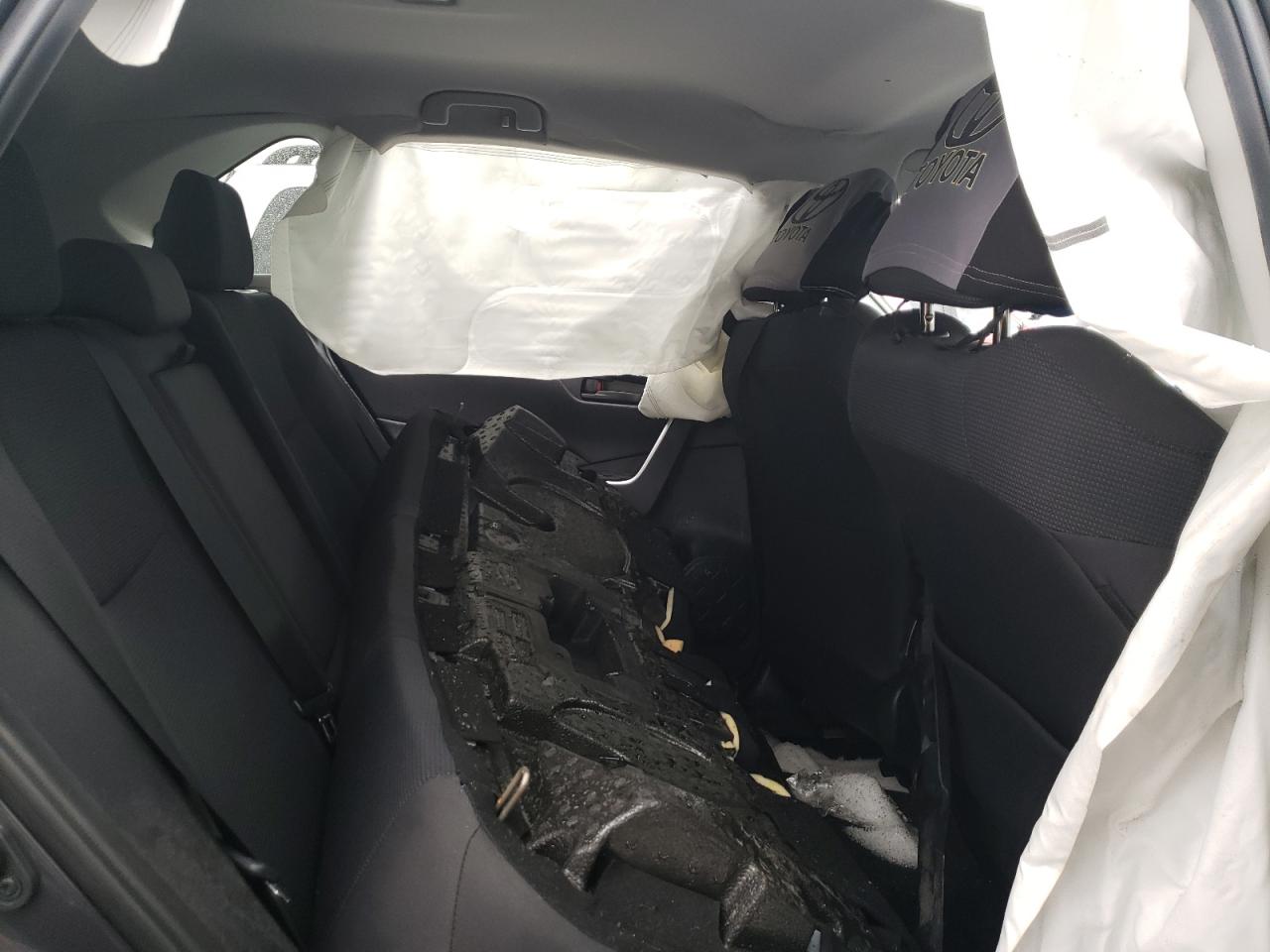 Photo 6 from auction – 2020 TOYOTA RAV4 LE with VIN 2T3F1RFV2LW117173