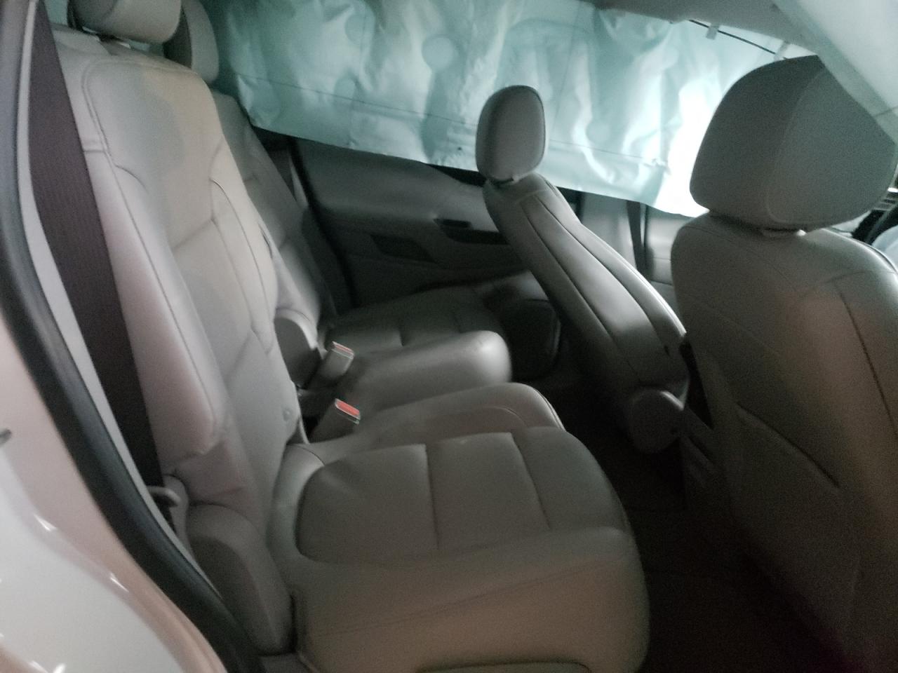 Photo 6 from auction – 2017 GMC ACADIA SLT with VIN 1GKKNNLS6HZ133037