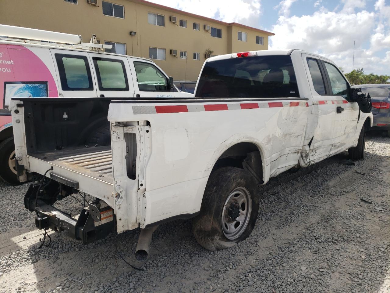 Photo 4 from auction – 2018 FORD F250 SUPER with VIN 1FT7X2A66JEC68449