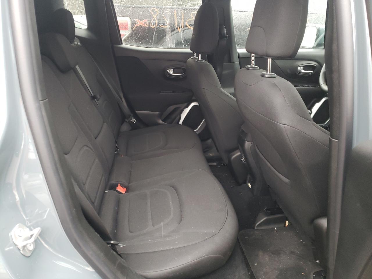 Photo 6 from auction – 2018 JEEP RENEGADE L with VIN ZACCJBBB2JPH44716