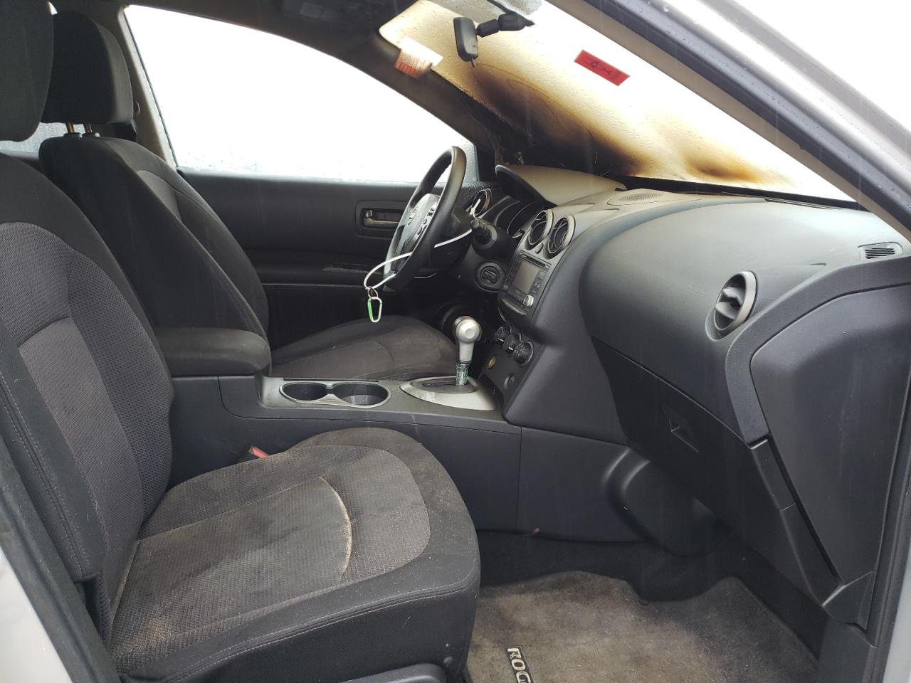 Photo 5 from auction – 2011 NISSAN ROGUE S with VIN JN8AS5MV9BW690904
