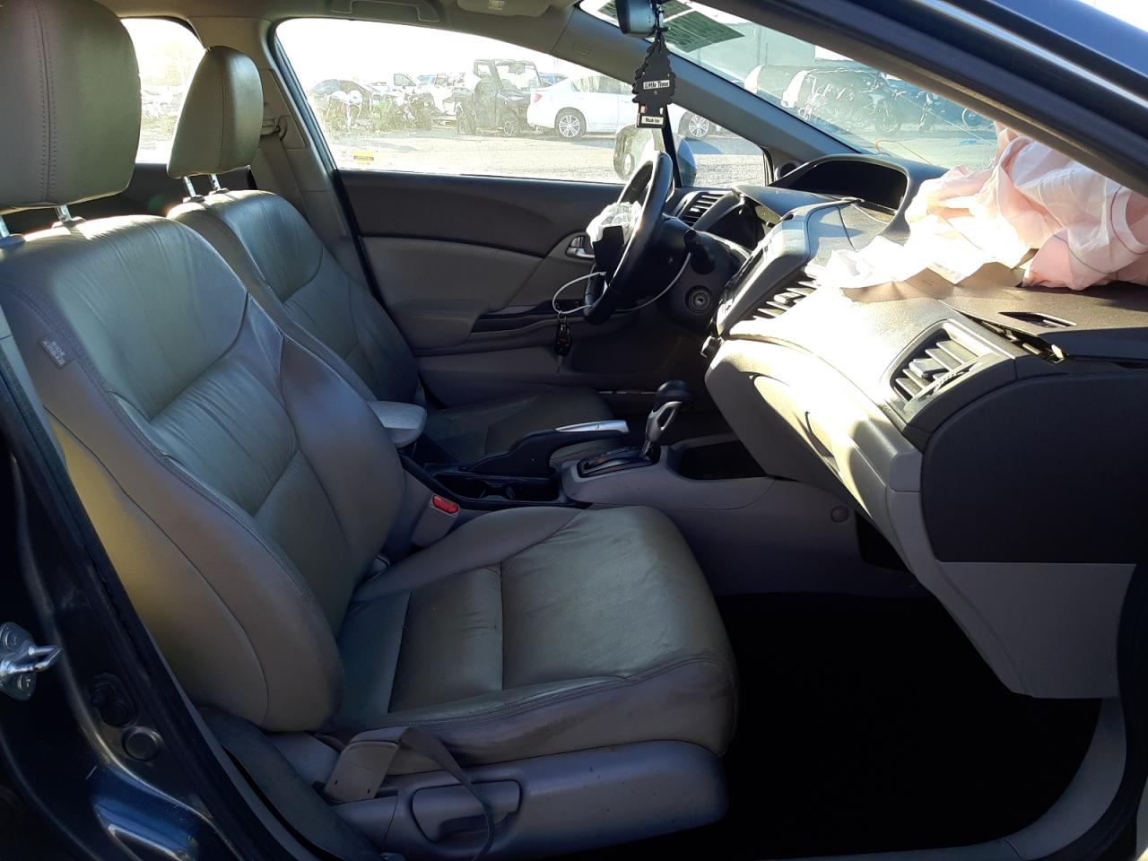 Photo 5 from auction – 2012 HONDA CIVIC EXL with VIN 19XFB2F90CE328343