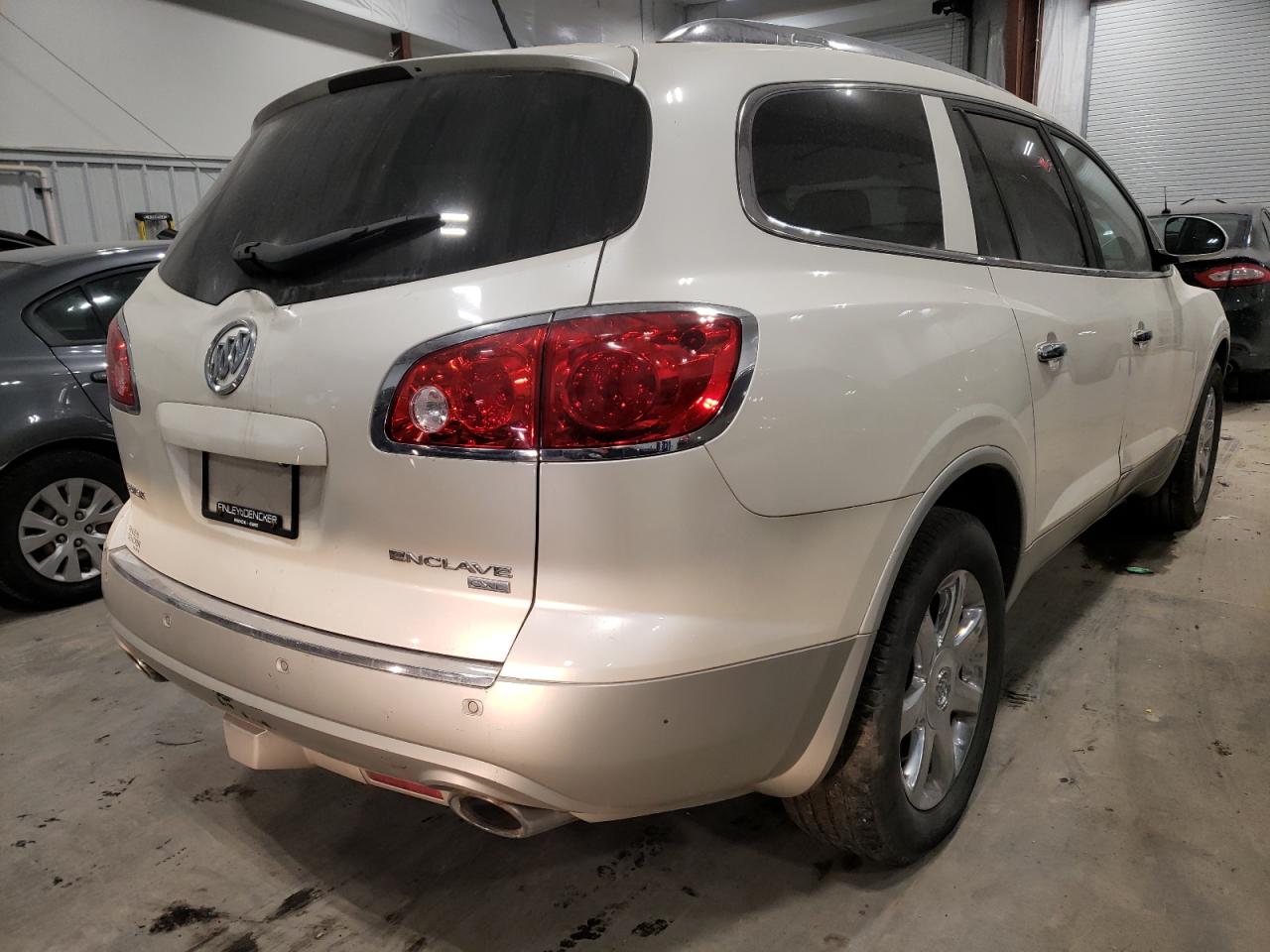 Photo 4 from auction – 2009 BUICK ENCLAVE CX with VIN 5GAEV23D29J182925