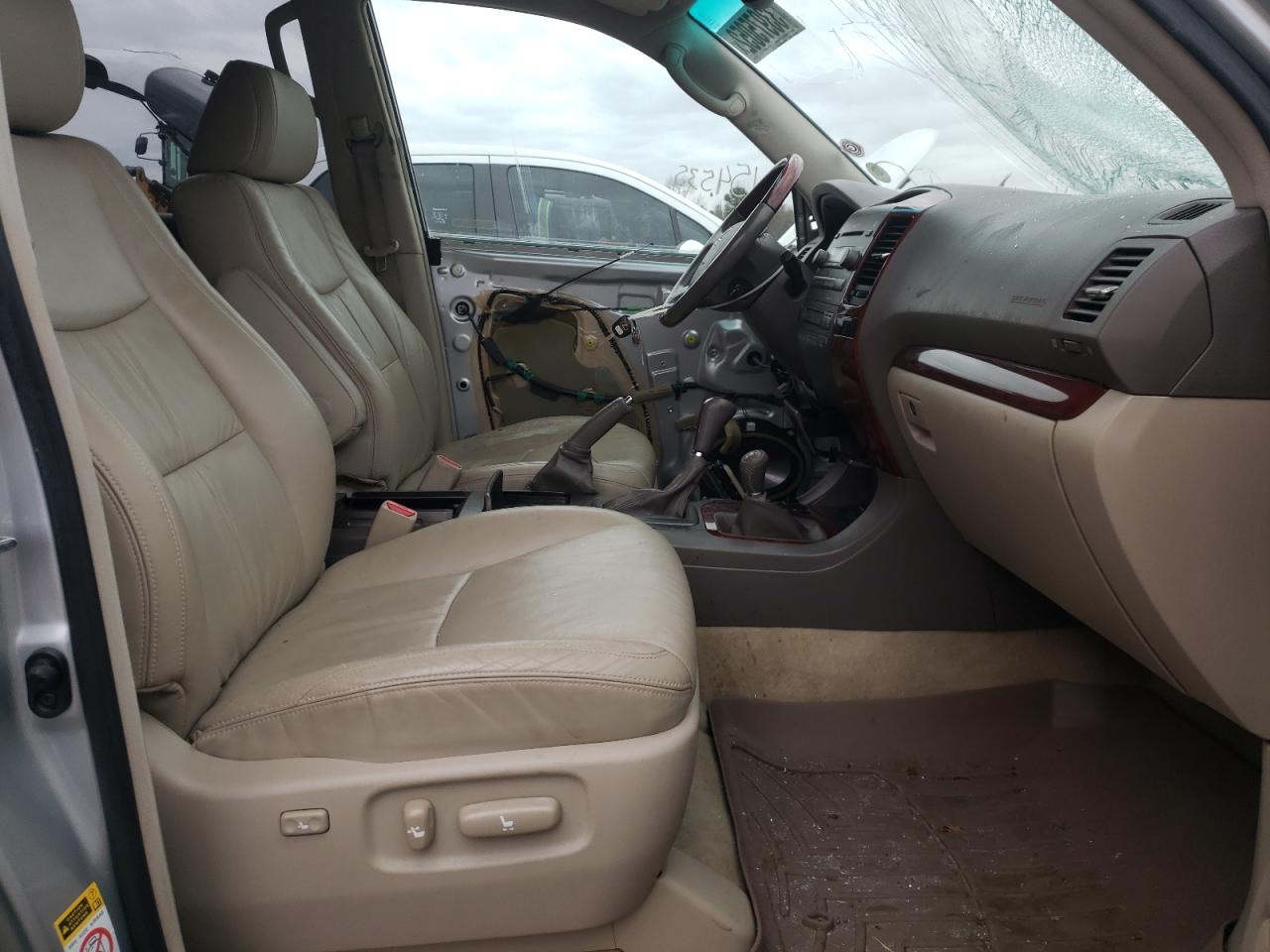Photo 5 from auction – 2008 LEXUS GX 470 with VIN JTJBT20X780162726