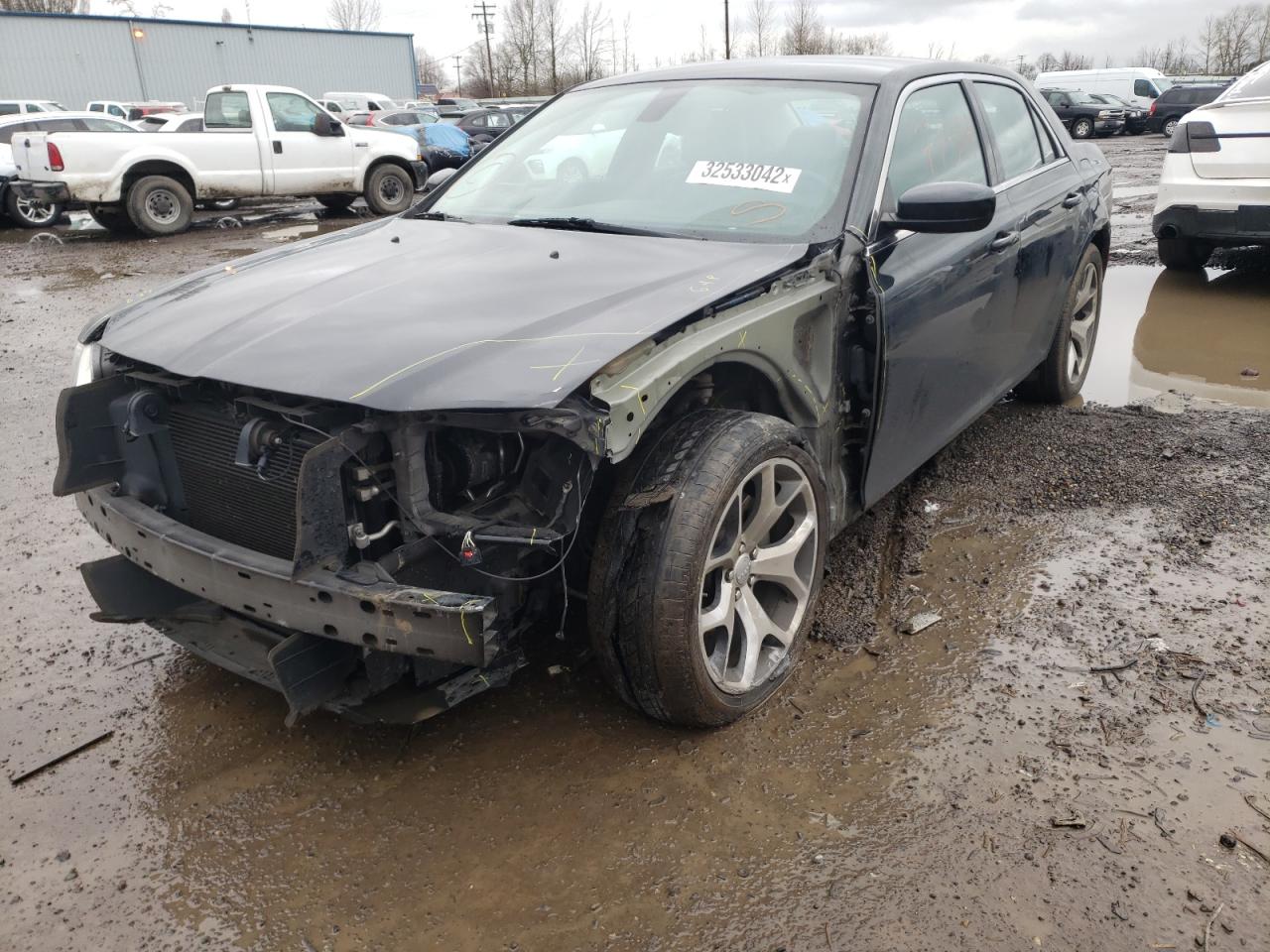 Photo 2 from auction – 2017 CHRYSLER 300 LIMITE with VIN 2C3CCAAG9HH608200