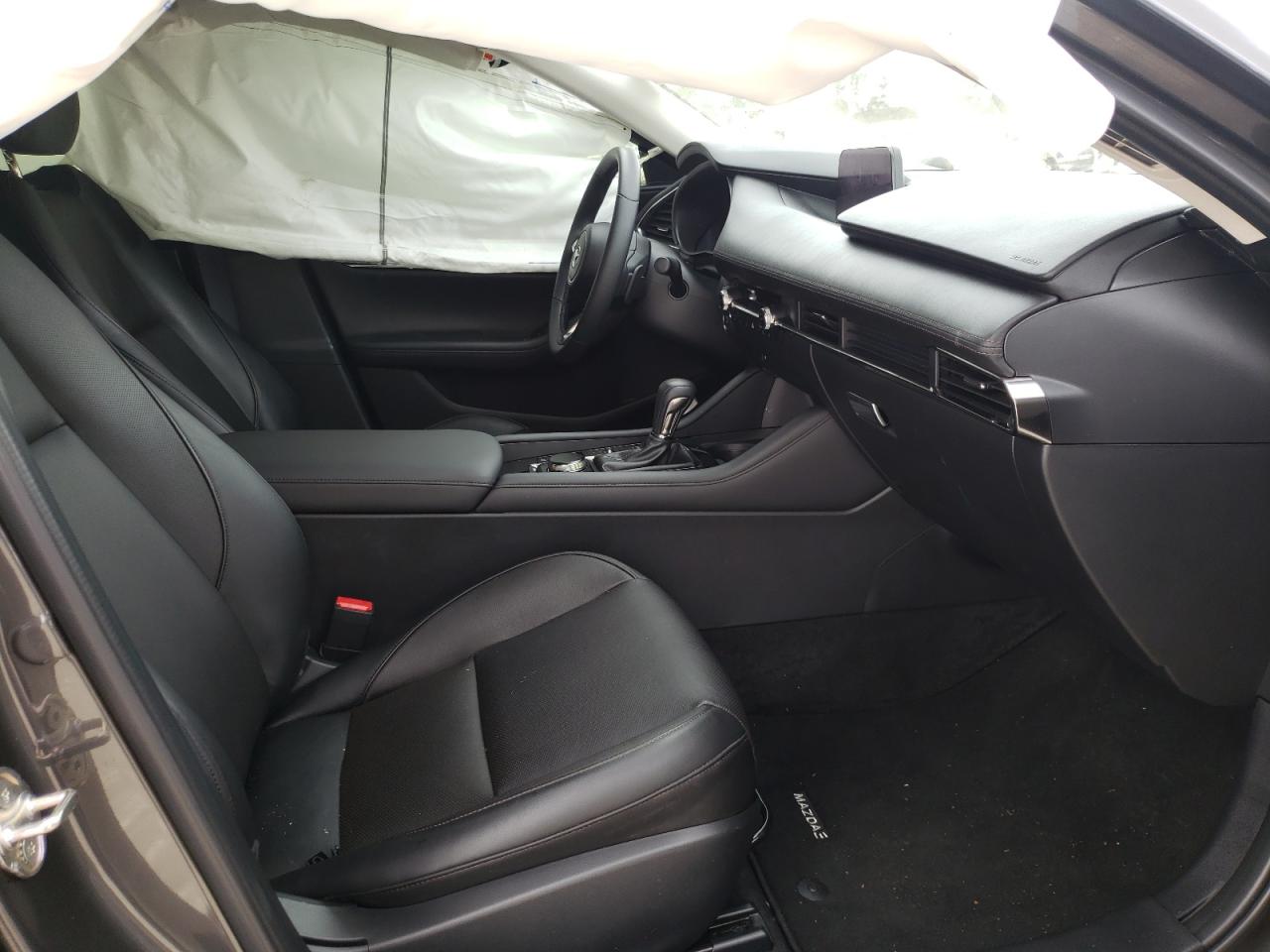 Photo 5 from auction – 2021 MAZDA 3 PREMIUM with VIN JM1BPBEY0M1334866