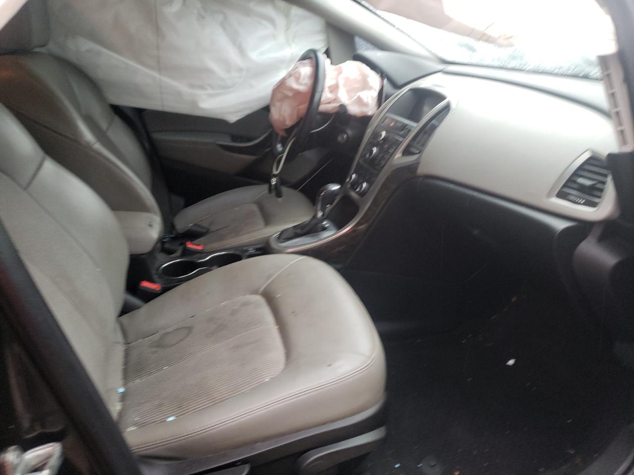 Photo 5 from auction – 2014 BUICK VERANO with VIN 1G4PP5SK8E4110005