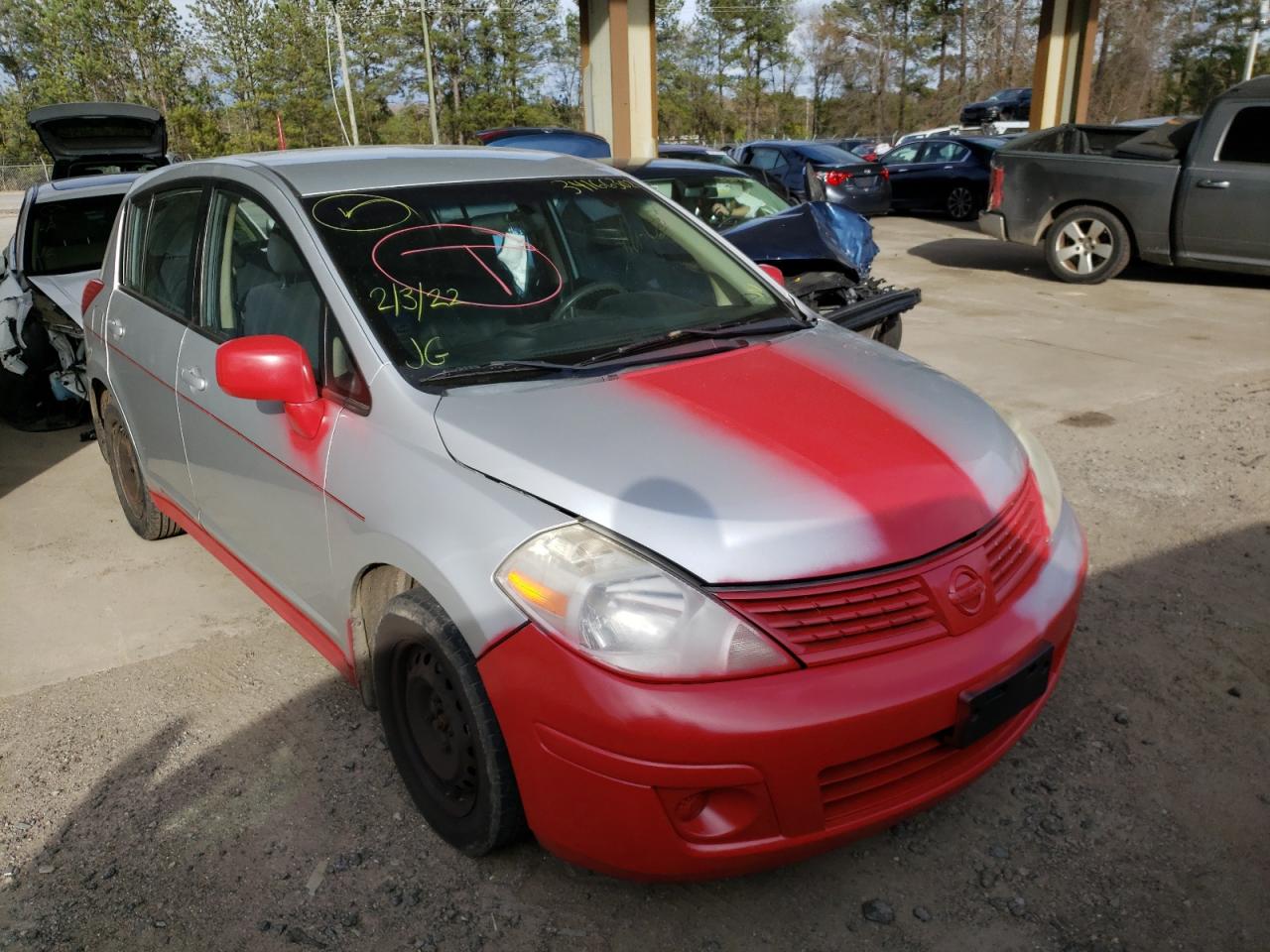 NISSAN VERSA S 2007 with VIN 3N1BC13E07L392037 - Photo from auction