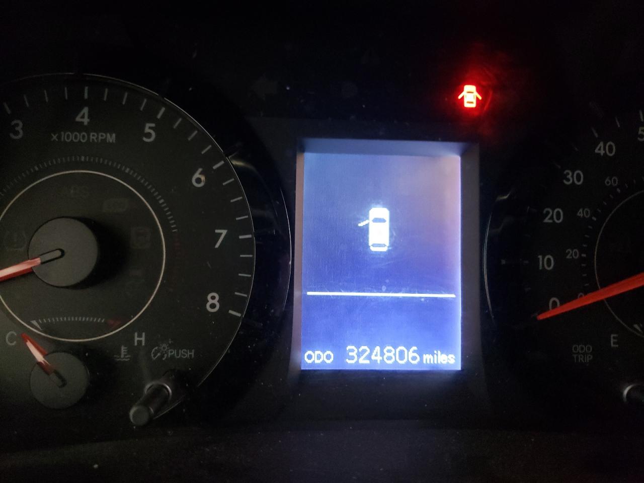 Photo 8 from auction – 2017 TOYOTA SIENNA with VIN 5TDZZ3DC3HS780992