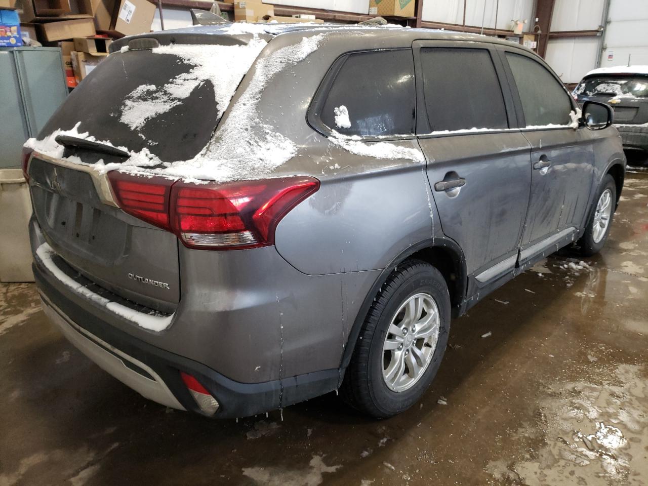 Photo 4 from auction – 2019 MITSUBISHI OUTLANDER with VIN JA4AZ2A34KZ606859