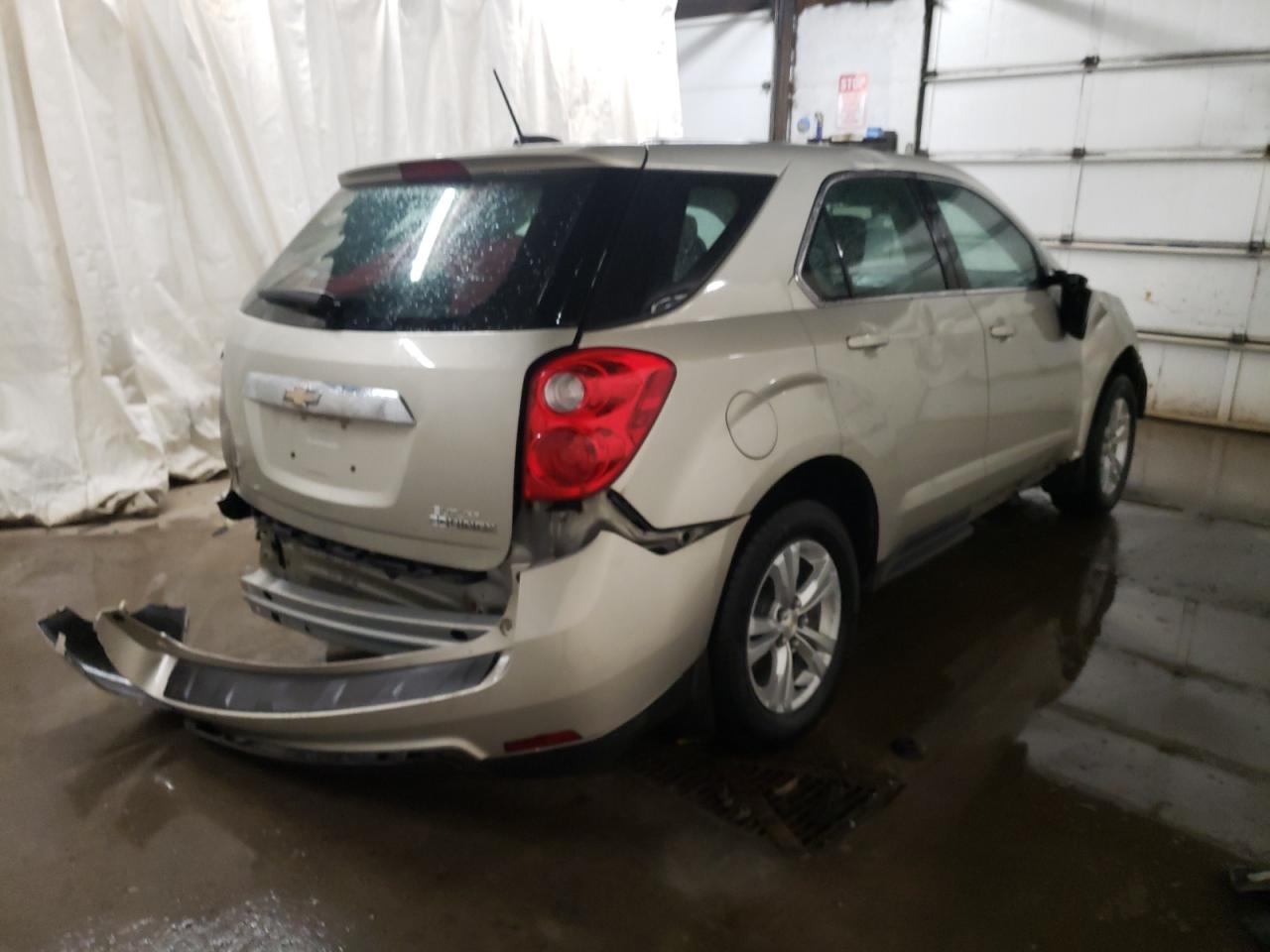 Photo 4 from auction – 2015 CHEVROLET EQUINOX LS with VIN 2GNFLEEK7F6100855
