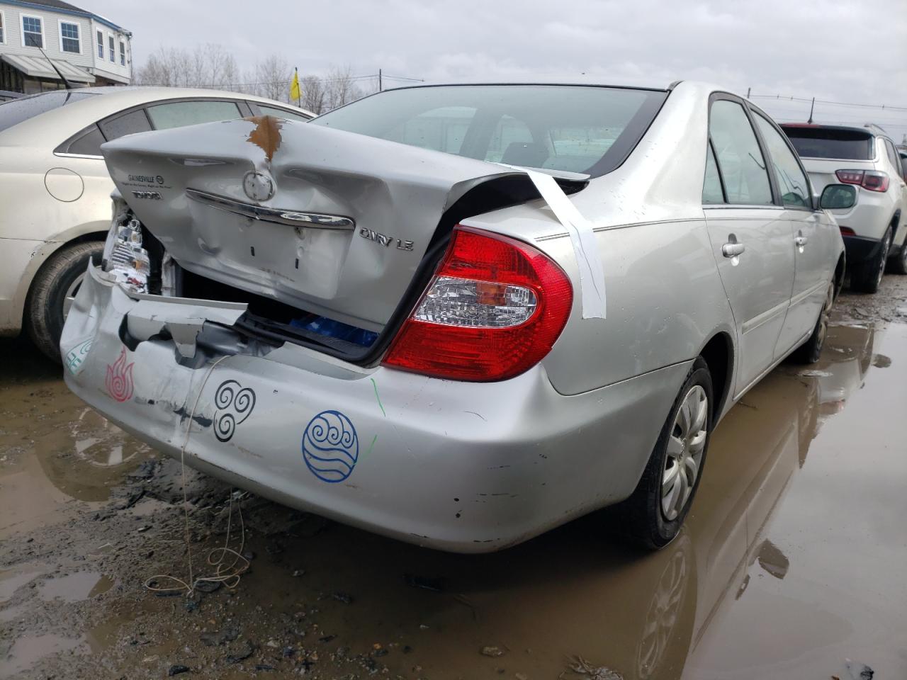 Photo 4 from auction – 2004 TOYOTA CAMRY LE with VIN 4T1BE32K24U884527