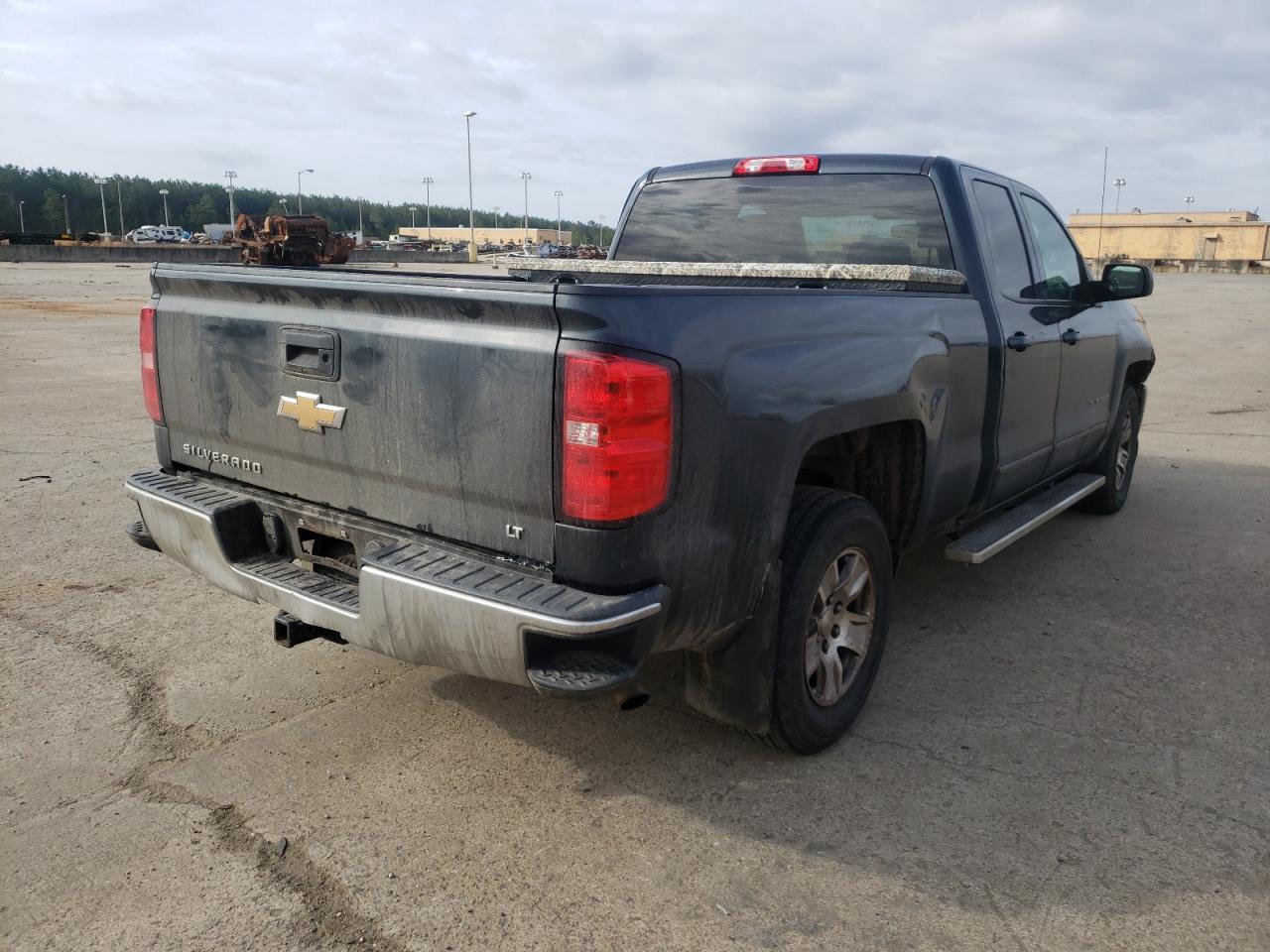 Photo 4 from auction – 2017 CHEVROLET SILVERADO with VIN 1GCRCREC9HZ156356