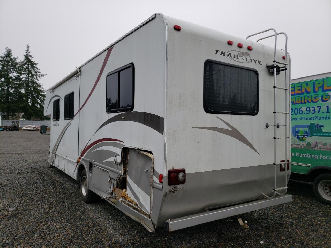 Photo 3 from auction – 2005 FORD 31/MH with VIN 1FDXE45S05HB04736