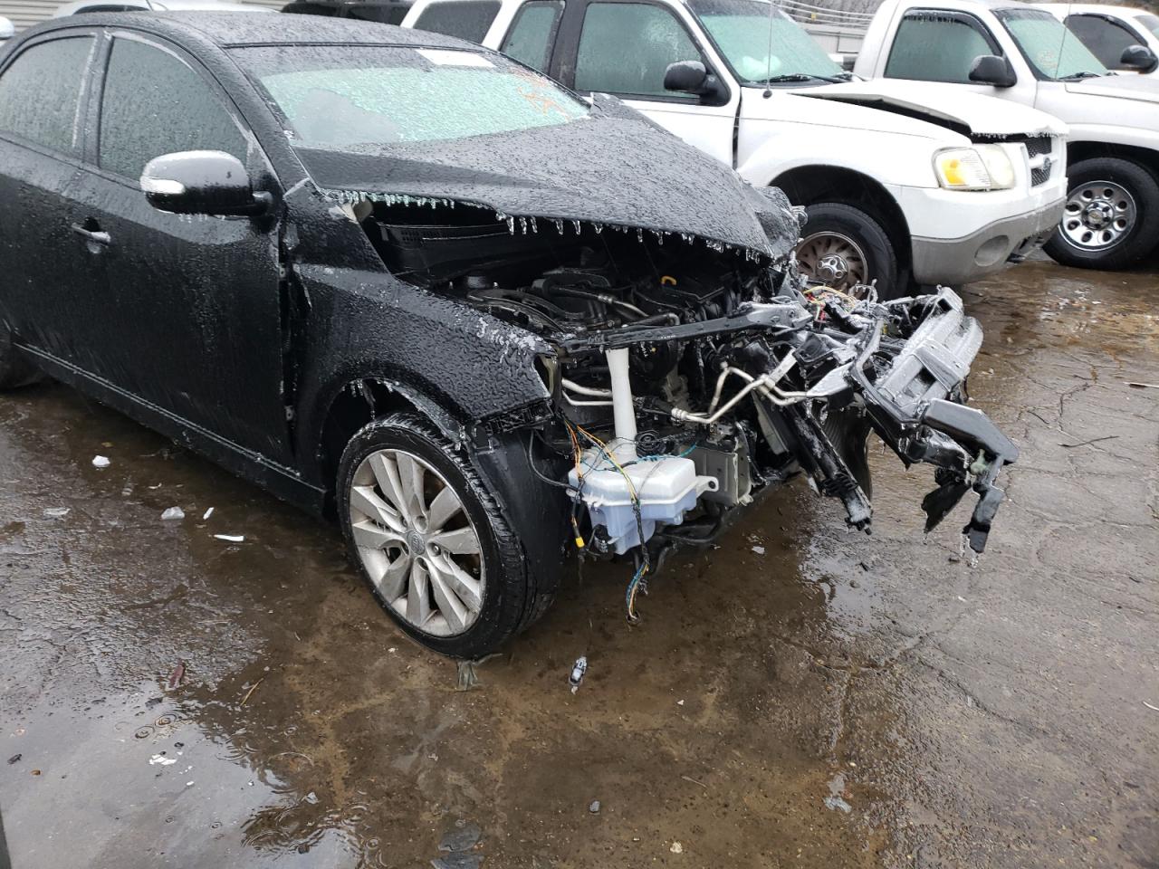 Photo 9 from auction – 2010 KIA FORTE SX with VIN KNAFW4A30A5219938