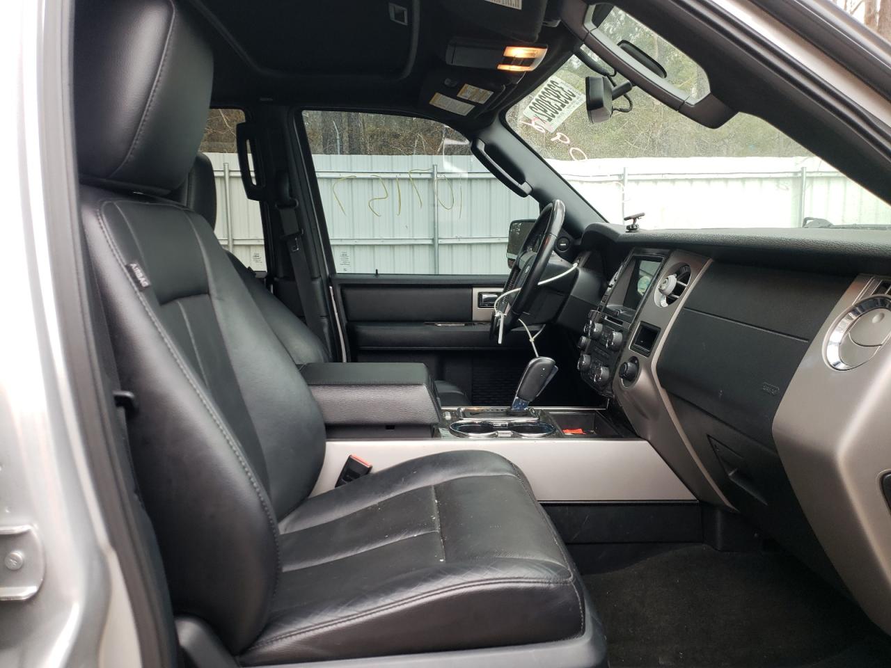 Photo 5 from auction – 2016 FORD EXPEDITION with VIN 1FMJU2AT6GEF17924