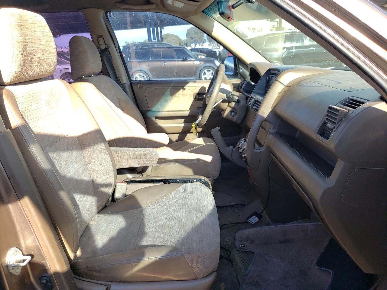 Photo 5 from auction – 2003 HONDA CR-V LX with VIN JHLRD68453C005660