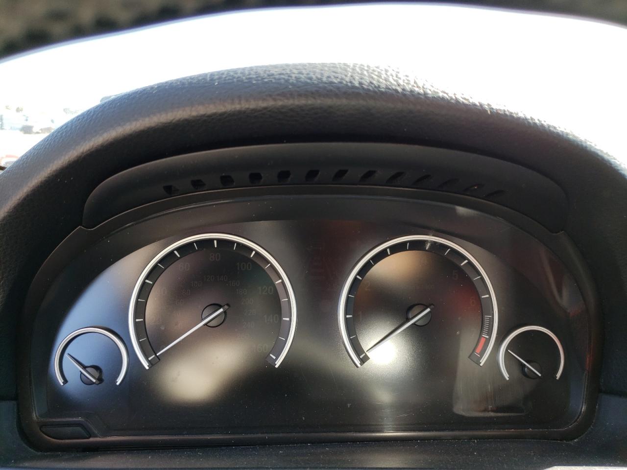 Photo 8 from auction – 2014 BMW 528 I with VIN WBA5A5C59ED505796