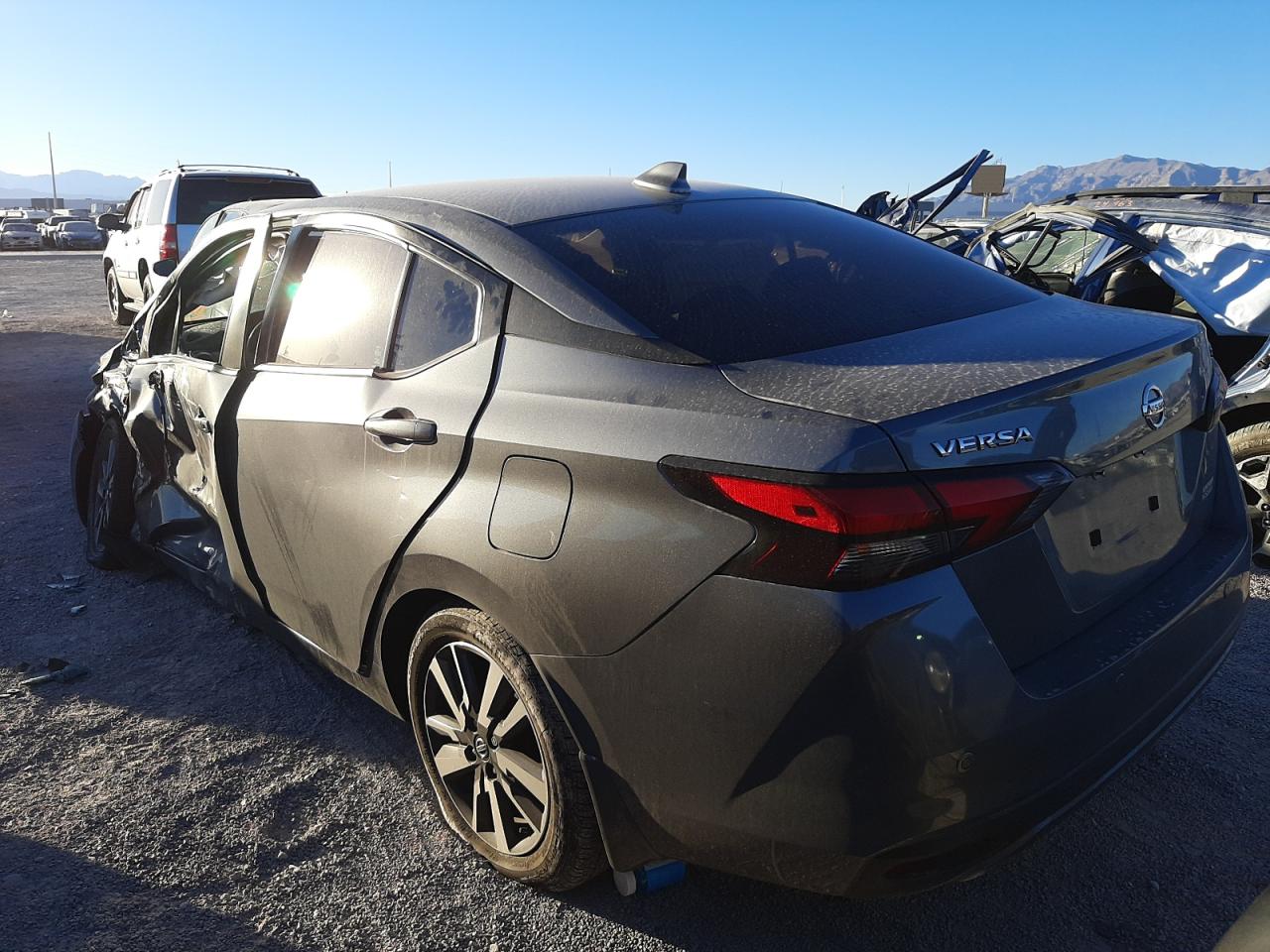 Photo 3 from auction – 2020 NISSAN VERSA SV with VIN 3N1CN8EV6LL908206