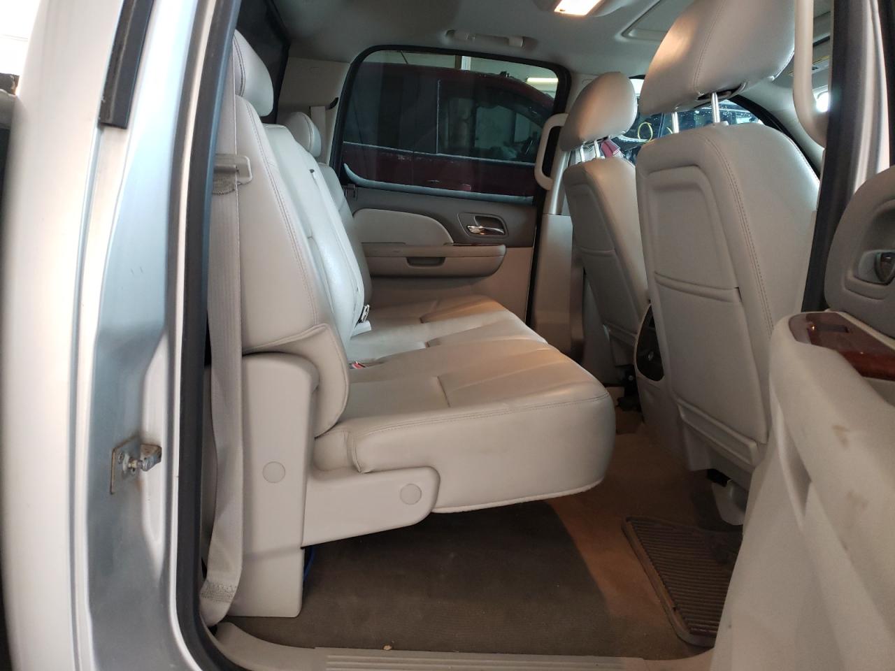 Photo 6 from auction – 2013 CHEVROLET SILVERADO with VIN 3GCPKTE76DG163141