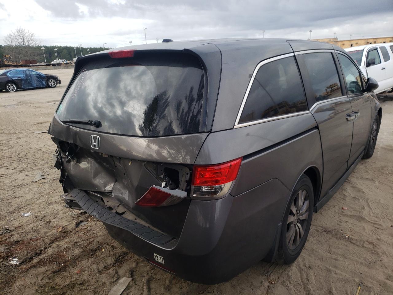Photo 4 from auction – 2015 HONDA ODYSSEY EX with VIN 5FNRL5H64FB013235
