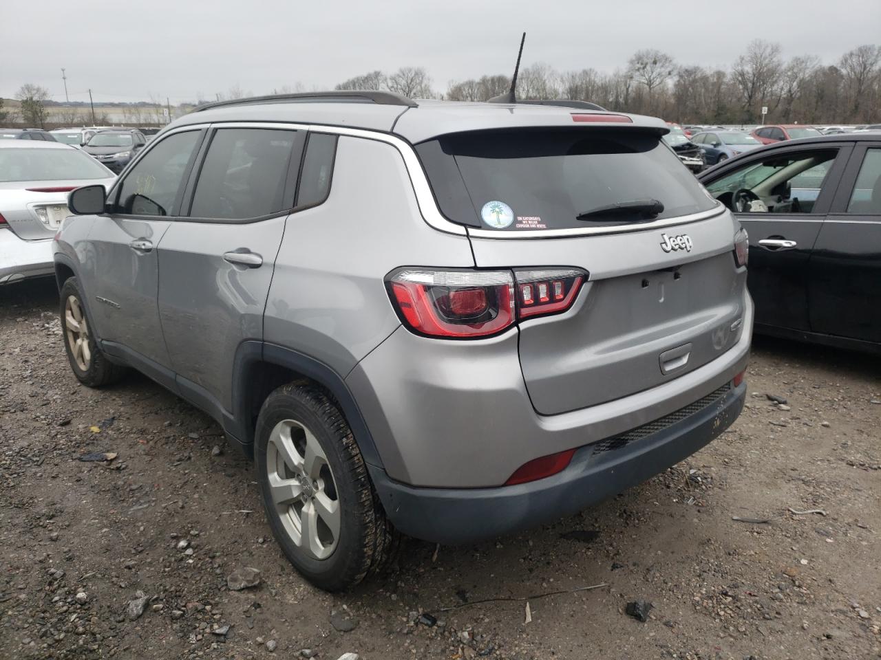 Photo 3 from auction – 2017 JEEP COMPASS LA with VIN 3C4NJCBB6HT693903