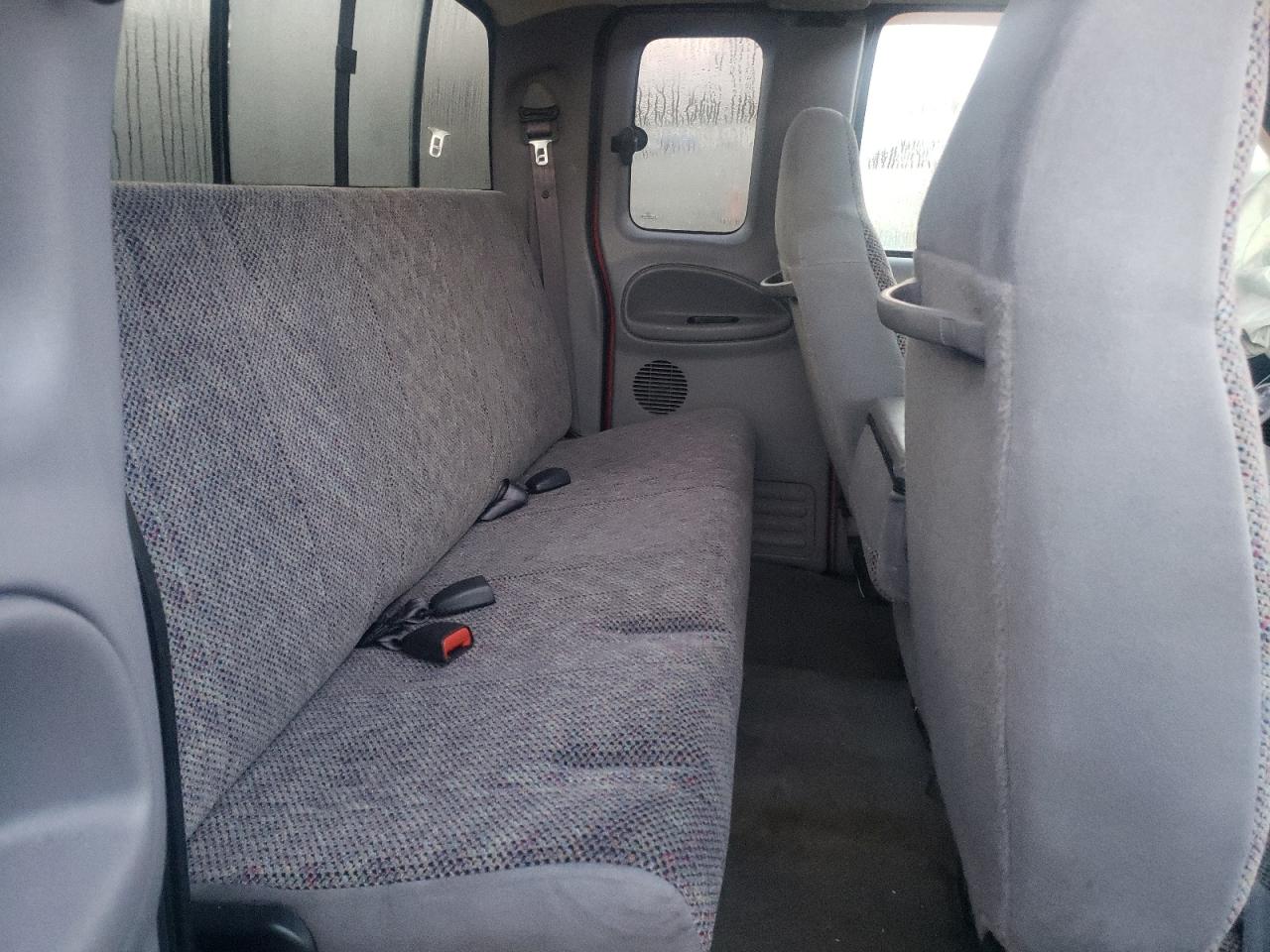 Photo 6 from auction – 1998 DODGE RAM 1500 with VIN 1B7HC13Y7WJ114422
