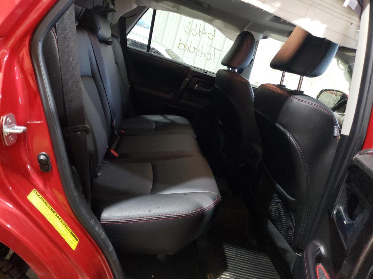 Photo 6 from auction – 2019 TOYOTA 4RUNNER SR with VIN JTEBU5JR8K5711888