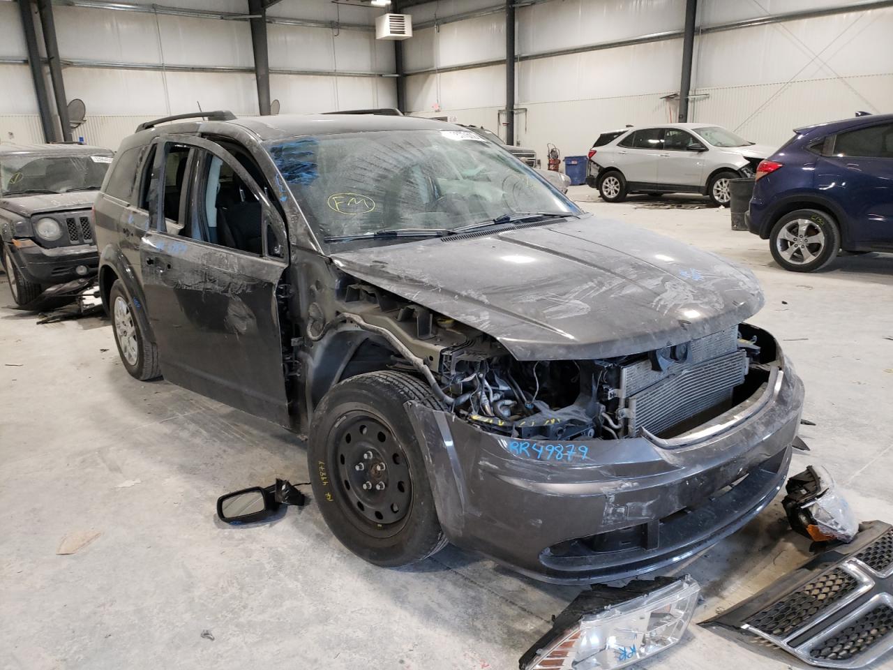 DODGE JOURNEY SE 2017 with VIN 3C4PDCAB1HT557017 - Photo from auction