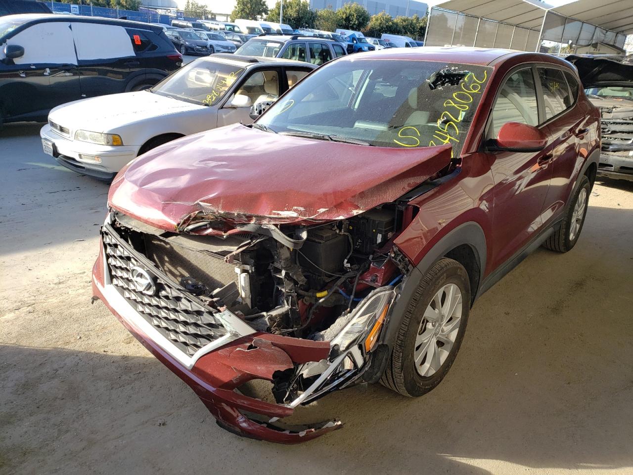 Photo 2 from auction – 2020 HYUNDAI TUCSON SE with VIN KM8J2CA45LU213083