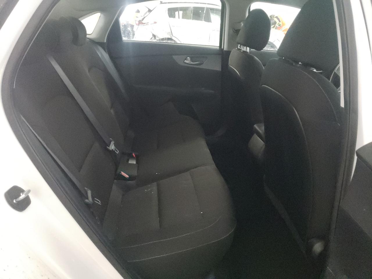 Photo 6 from auction – 2019 KIA FORTE FE with VIN 3KPF24AD6KE011043