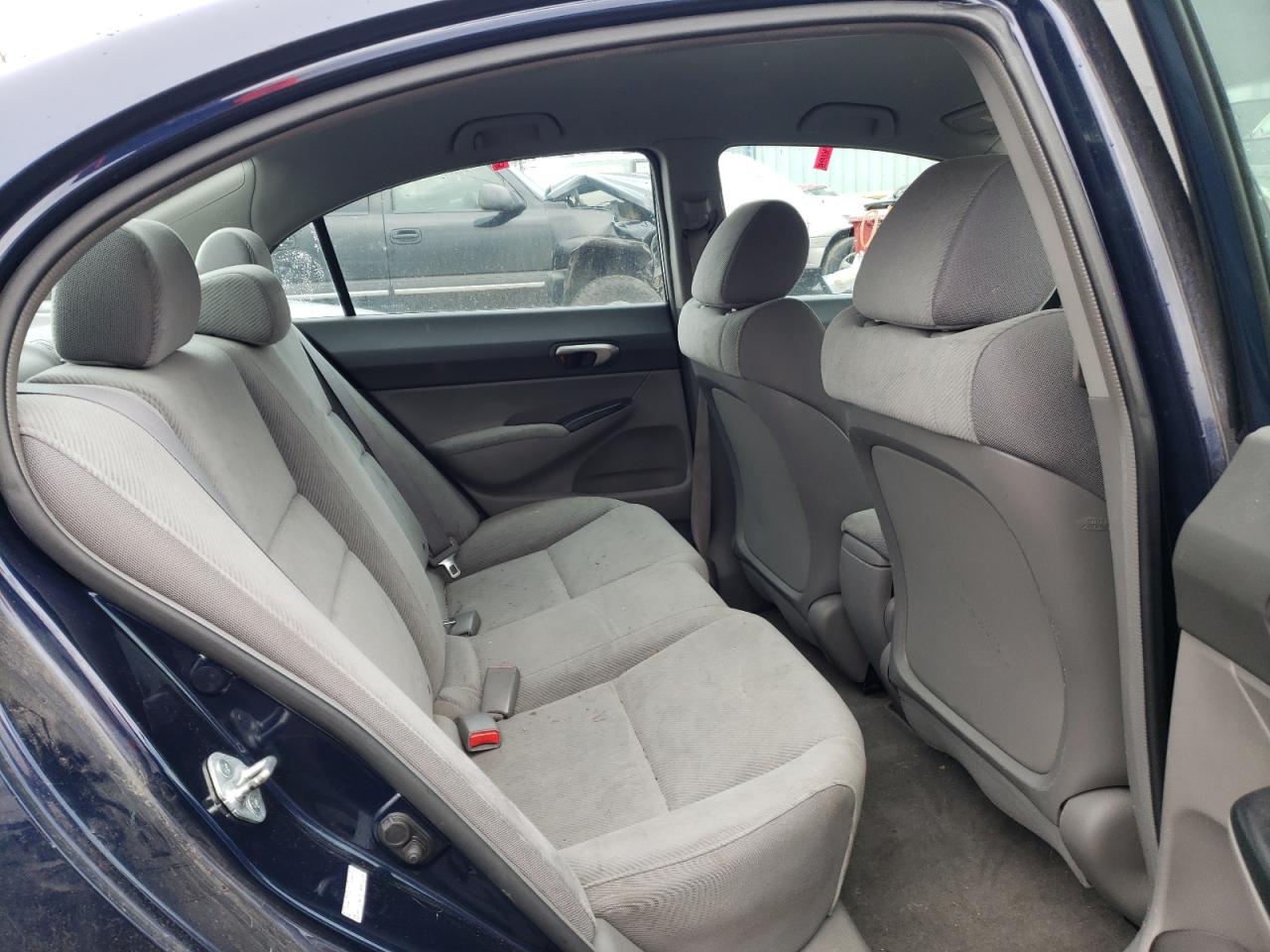 Photo 6 from auction – 2010 HONDA CIVIC LX with VIN 19XFA1F52AE076635