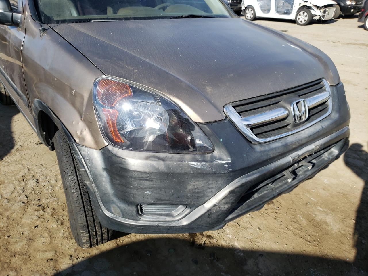Photo 9 from auction – 2003 HONDA CR-V LX with VIN JHLRD68453C005660