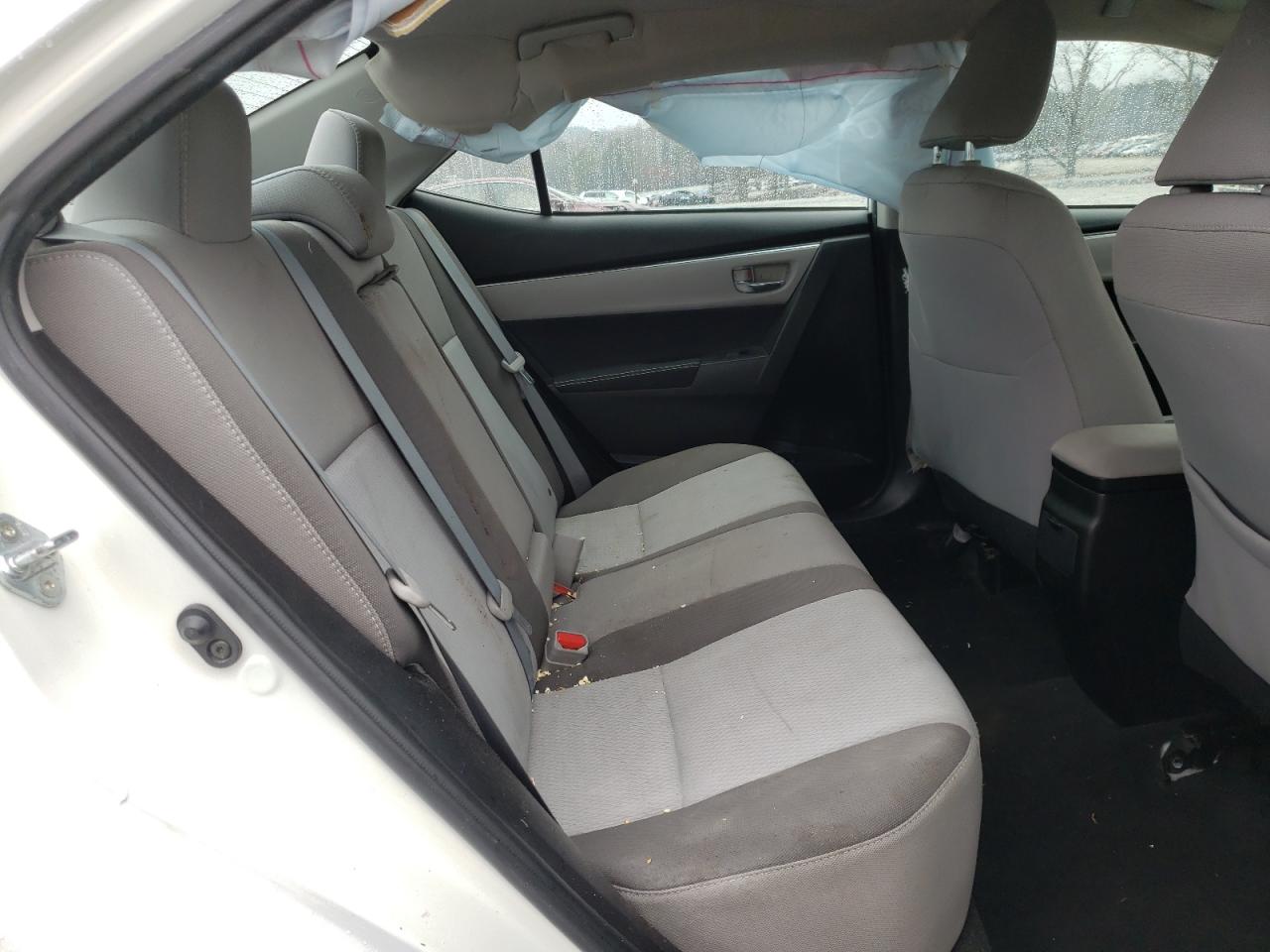 Photo 6 from auction – 2017 TOYOTA COROLLA L with VIN 5YFBURHE2HP631917