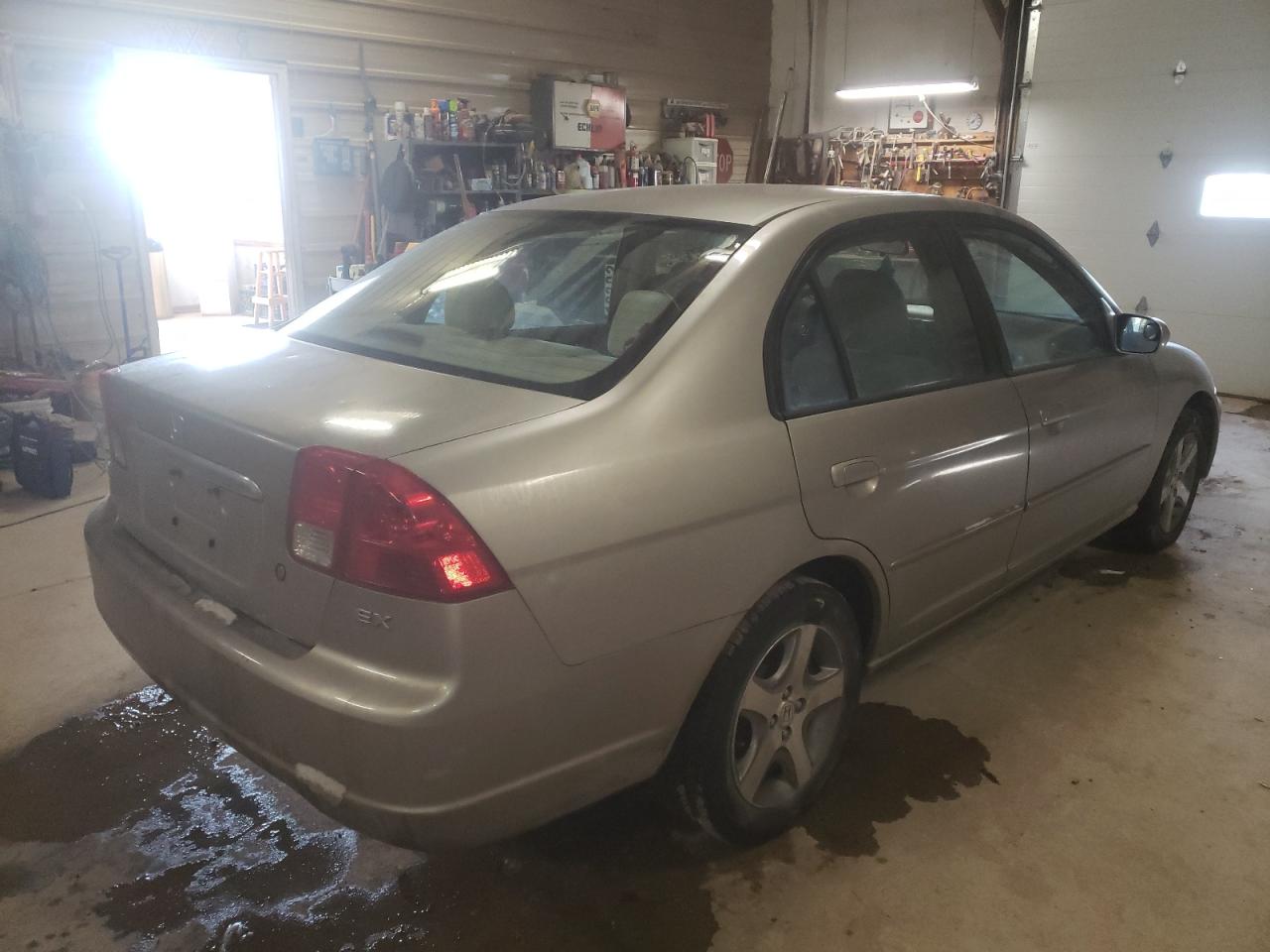 Photo 4 from auction – 2003 HONDA CIVIC EX with VIN 2HGES267X3H562795